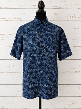 Van Heusen Navy Oasis Short-Sleeve Button-Down Shirt Blue Barge Size M